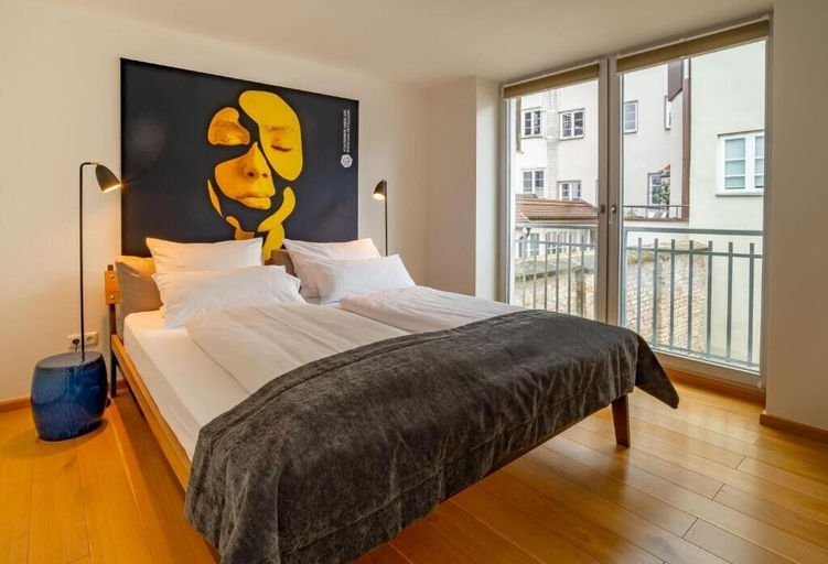 Bedroom 3, ANA Suites Augsburg City Center, Augsburg