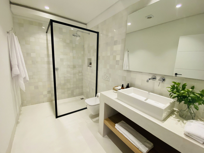 Bathroom 4, Barrington's Small Hotel, Eden