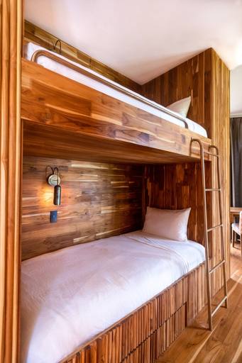 Bedroom 3, Suitree Experience Hotel, Carrillo