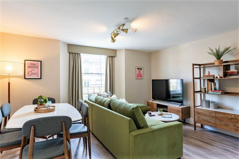 Others 5, YourApartment - Wellington Place, South Gloucestershire