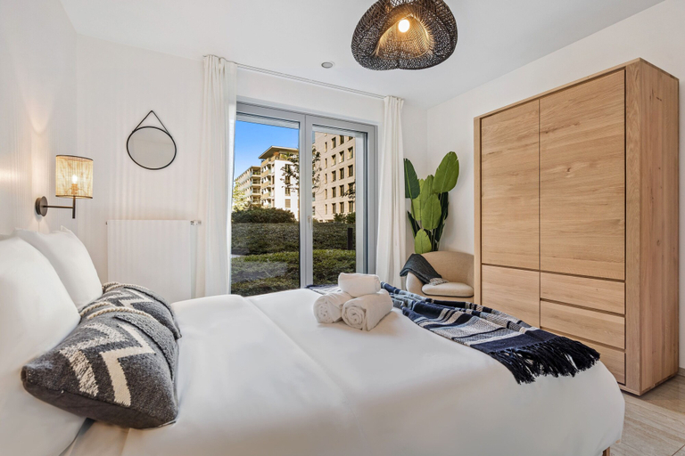 Bedroom 3, Modern 2-Bedroom Apartment ID227, Luxembourg