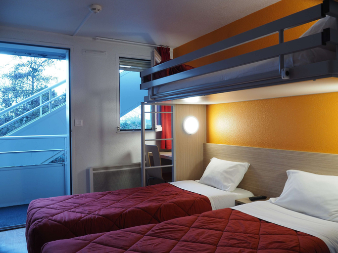 Bedroom 2, Premiere Classe Saumur, Maine-et-Loire