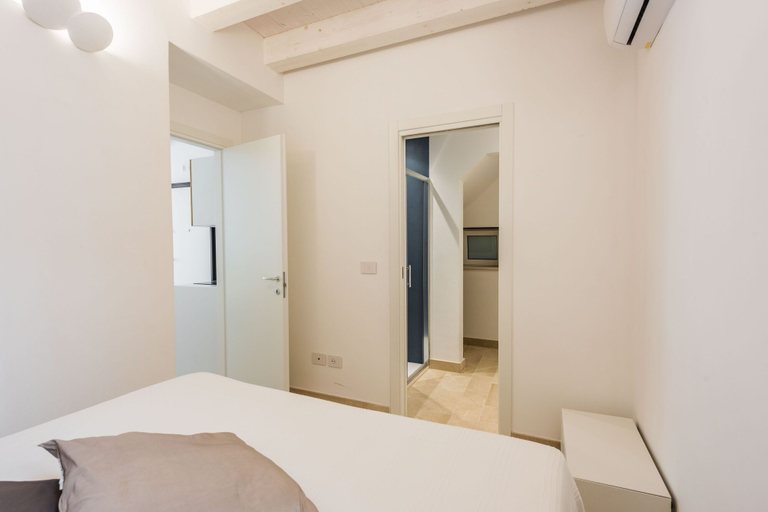 Bedroom 5, Giudecca Apartments by Wonderful Italy, Syracuse