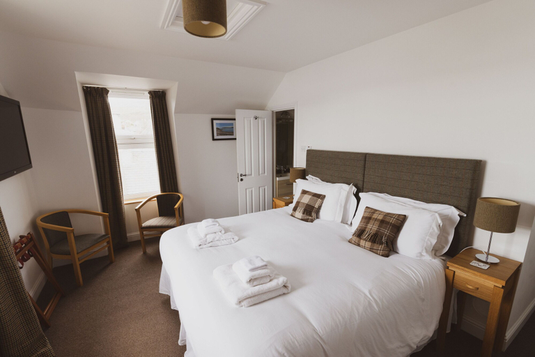 Bedroom 2, Scalloway Hotel, Shetland Islands