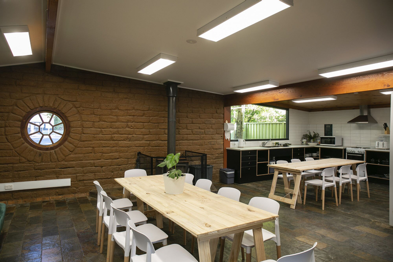Others 4, Tawonga Tourist Park, Alpine - East