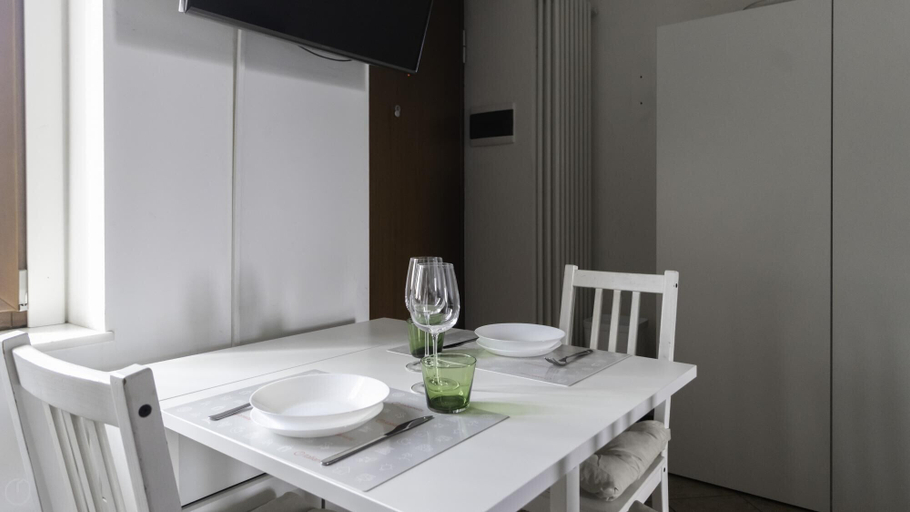 Others 5, Italianway - Andrea Ponti 1, Milano