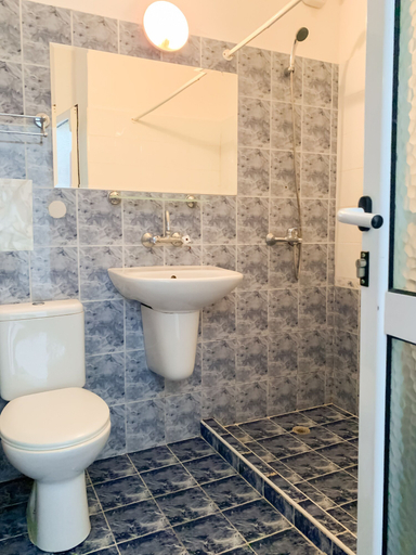 Bathroom 4, Mint Family Hotel, Nesebar