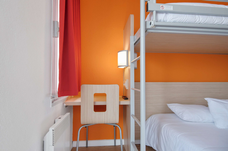 Bedroom 9
