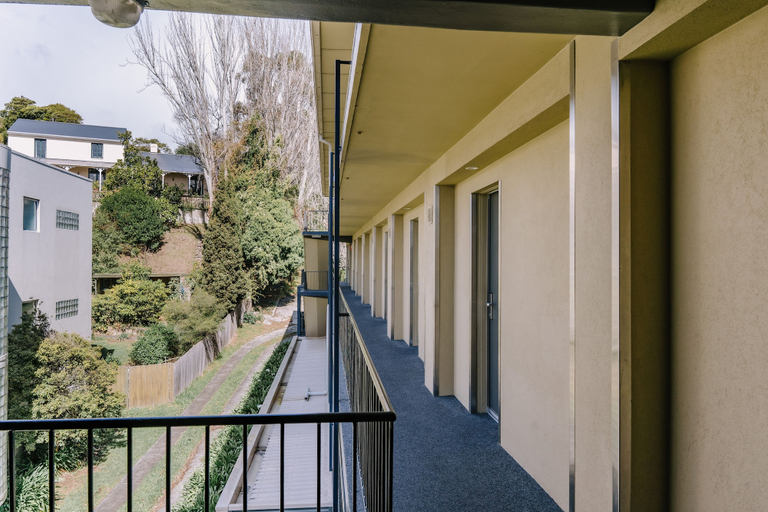 Others 5, 429 Apartments and Suites, Hobart