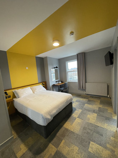 Bedroom 4, Fitzsimons Hotel Temple Bar, Dublin