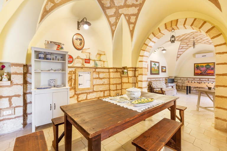Food & Drinks 5, 3629 Masseria Sierri by Perle di Puglia, Brindisi
