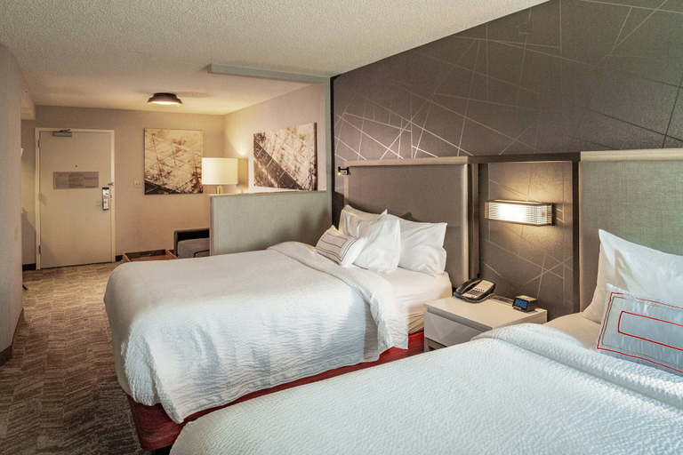 Bedroom 2, SpringHill Suites Anchorage Midtown, Anchorage