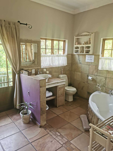 Bathroom 5, Deo Volente Country Estate, Waterberg