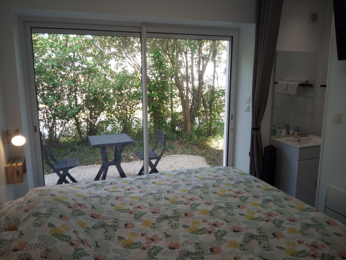 Bedroom 2, R & C - Room and Calm, Vendée