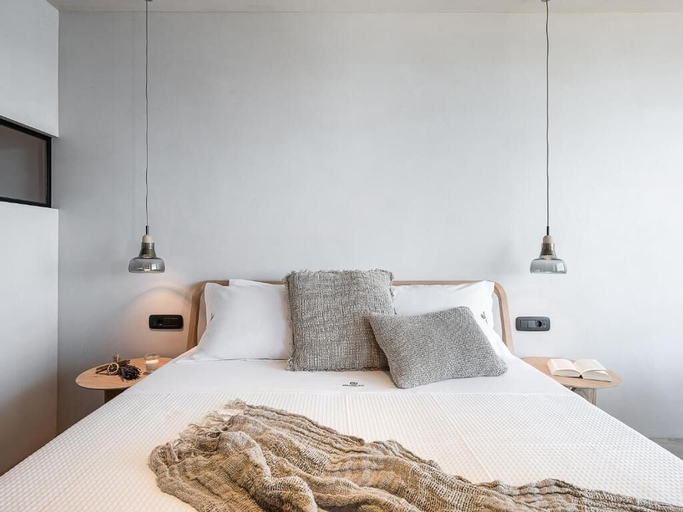 Bedroom 2, Seannamon suites, Crete