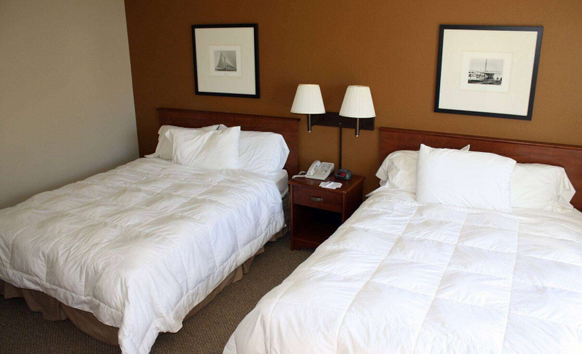 Bedroom 3, AmericInn by Wyndham Charlevoix, Charlevoix