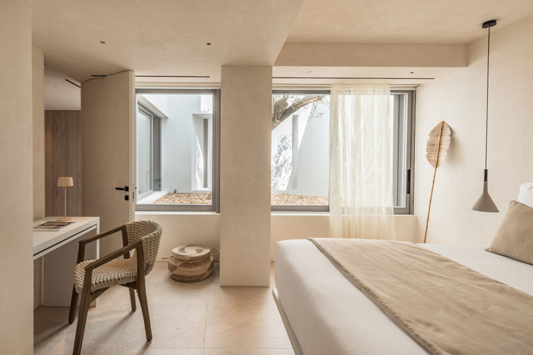 Bedroom 3, Senia Hotel, South Aegean