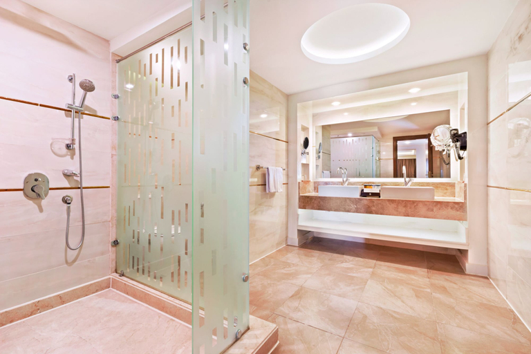 Bathroom 5, Beach Albatros Resort - All Inclusive, Al-Ghurdaqah
