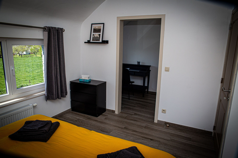 Bedroom 9
