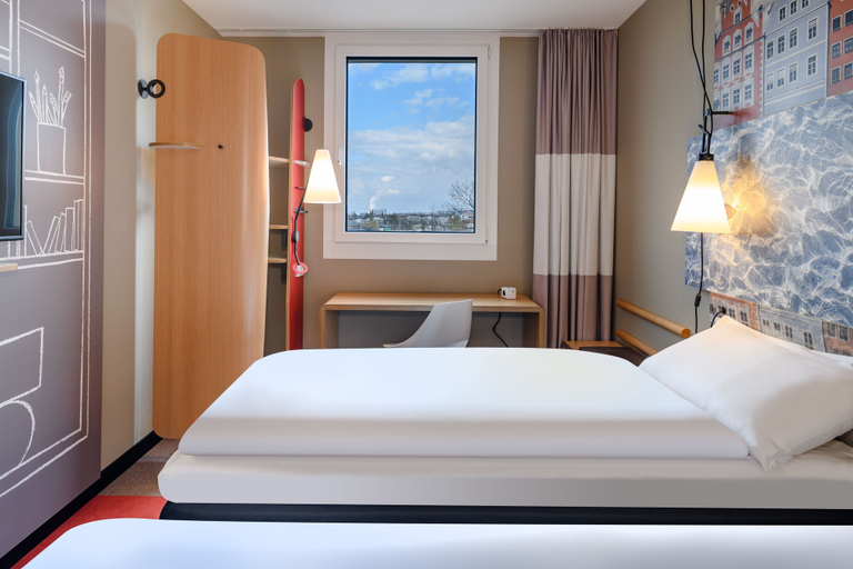 Bedroom 4, Ibis Landshut city, Landshut