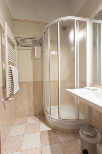 Bathroom 4, Vald Hotel, Torino