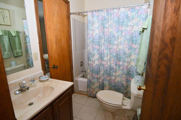 Bathroom 3, Dogwood Knoll - Wooded Escape, Morgan