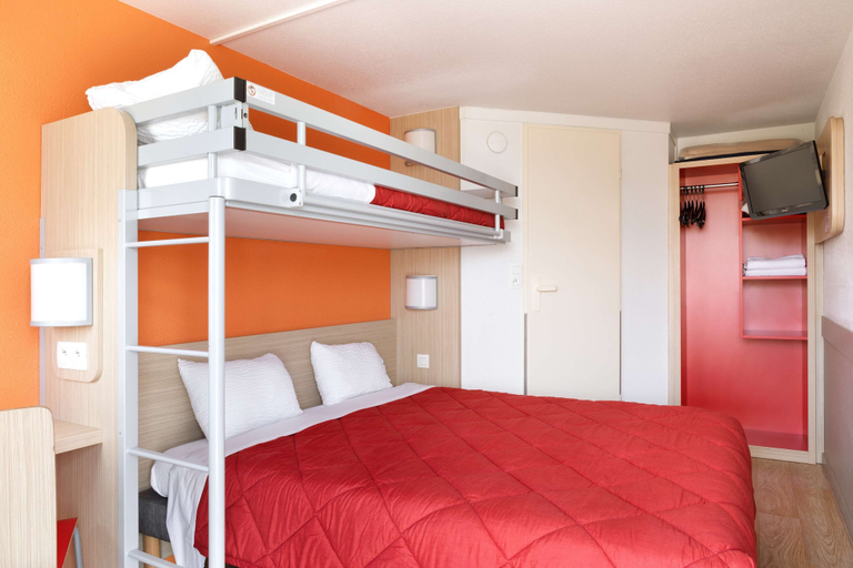 Bedroom 3, Hotel Première Classe Chalons-en-Champagne, Marne