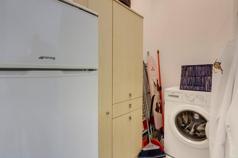 Room 2, Parione 12 in Firenze, Florence