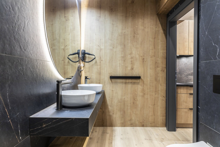 Bathroom 3, Apartamenty Szymaszkowa 7, Tatra