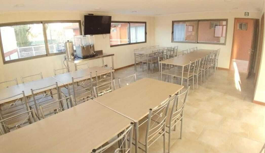 Food & Drinks, Av. Balmaceda 1312, El Loa