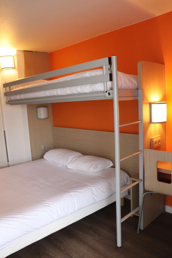 Bedroom 13