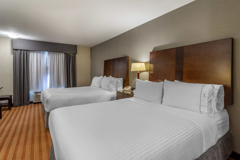 Bedroom 3, Devonian Hotel & Suites, Division No. 18