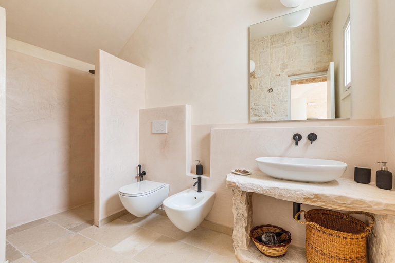 Bathroom, 3070 Masseria Macchia- Suite Matrimoniale 3 by Barbarhouse, Brindisi
