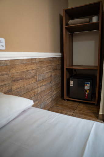 Bedroom 3, Hotel Nixon, Itaí