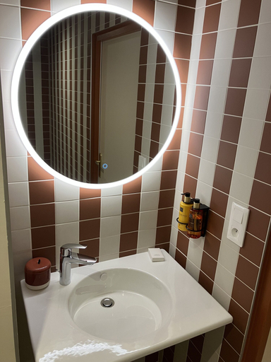 Bathroom 3, Relais Manderen, Moselle