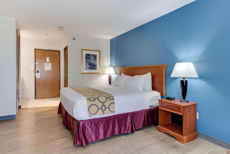 Bedroom 3, Baymont by Wyndham Salida, Chaffee