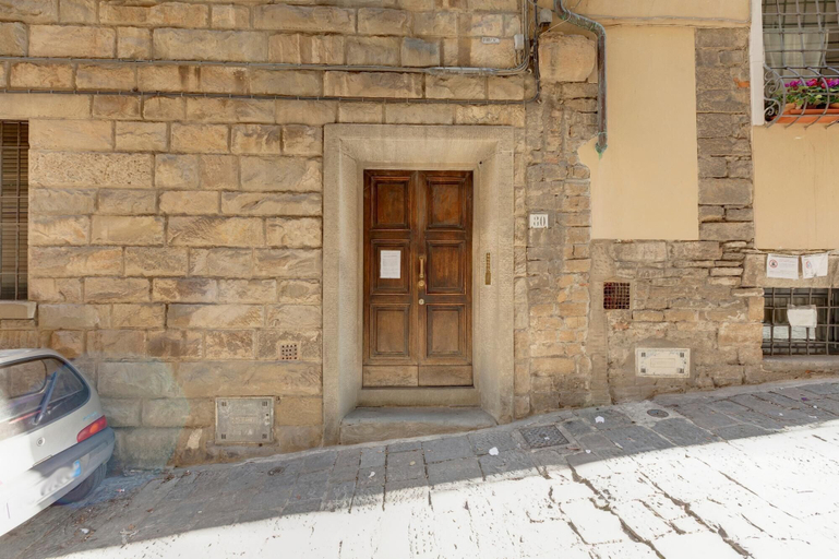 Room 5, San Giorgio 80 in Firenze, Florence