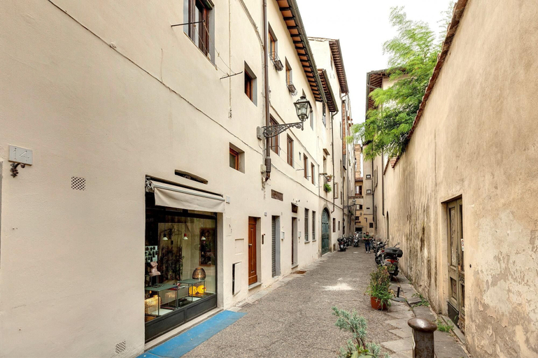 Room 2, Sapiti 2 P in Firenze, Florence