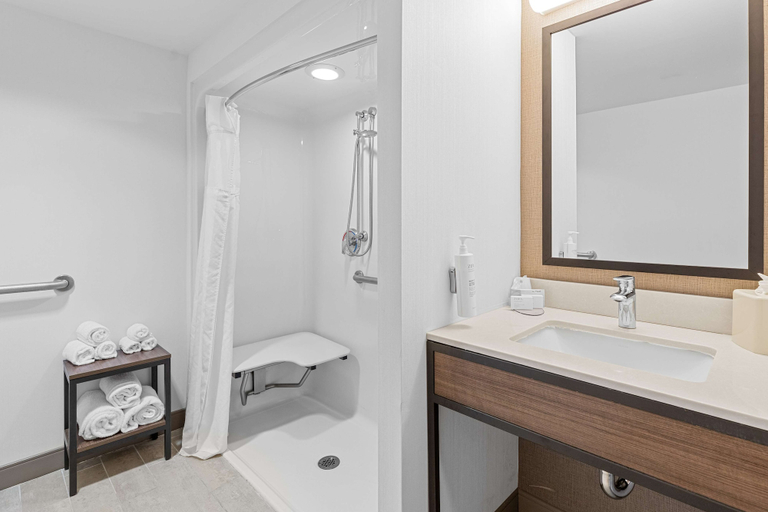 Bathroom 4, Hilton Garden Inn Syracuse, Onondaga