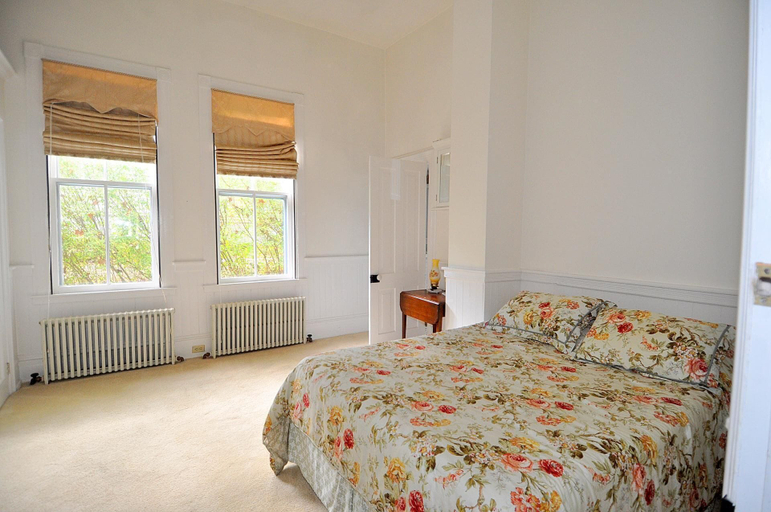 Bedroom 3, Manor at Berkeley Springs, Morgan