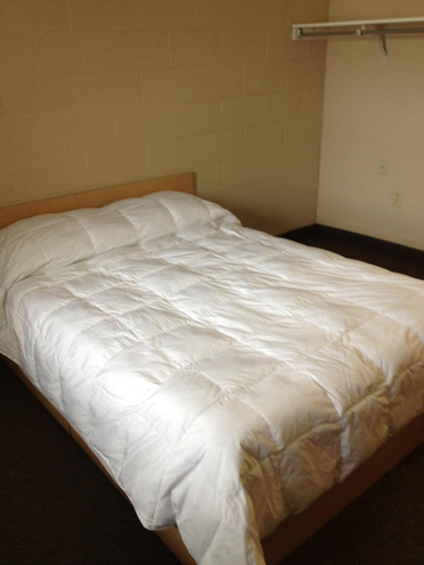 Bedroom 3, Residence & Conference Centre - Sudbury North, Greater Sudbury