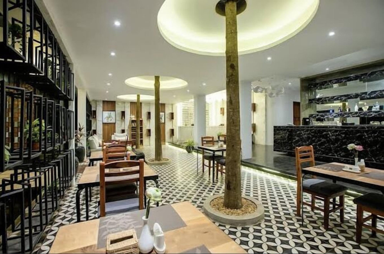 Food & Drinks, Tushita Villa Pool and Gardens, Siem Reap