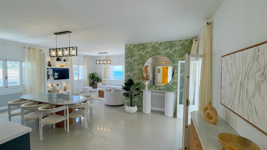 Room 4, The Sea House Beach Front Villa With Pool, La Marsa