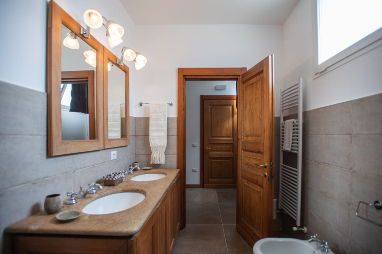 Bathroom 5, B&B Don Alessandro, Lecce