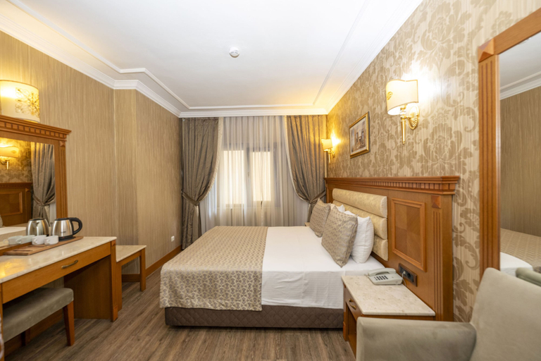 Bedroom 3, New Central Hotel, Fatih