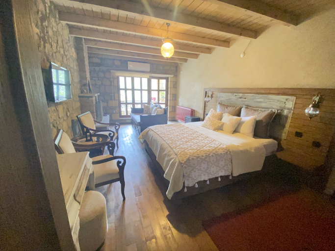 Bedroom 4, PluVia Boutique Hotel, Ayvacık