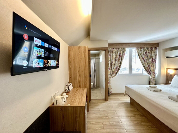 Bedroom 4, Dinsomon, Phra Nakhon