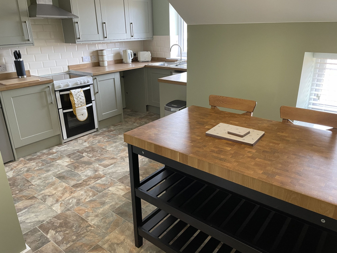 Others 5, Cottage - Sleeps 4 - Pet Friendly - Parking, Northumberland