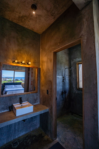 Bathroom 3, Izustarri, Burgos