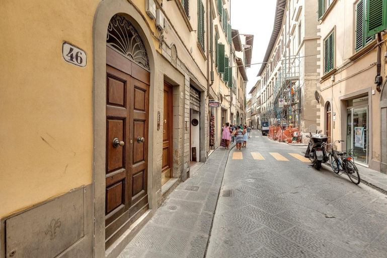 Room 3, Pinti 46 in Firenze With 1 Bedrooms and 1 Bathrooms, Florence
